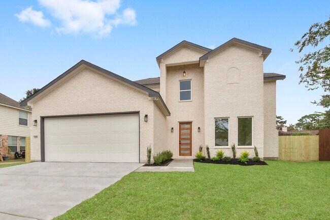 property at 19119 Emory Trail