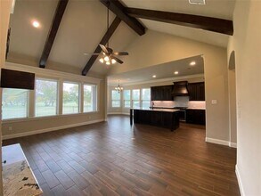 1627 Rockview Dr in Granbury, TX - Building Photo - Building Photo