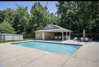 575 Boring Chapel Rd-Unit -Unit 2 in Gray, TN - Foto de edificio - Building Photo