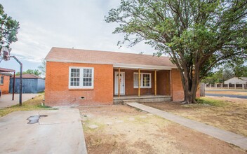 2429 29th St in Lubbock, TX - Building Photo - Building Photo