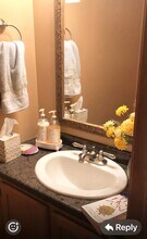 69 Midlake Cir in East Syracuse, NY - Foto de edificio - Building Photo