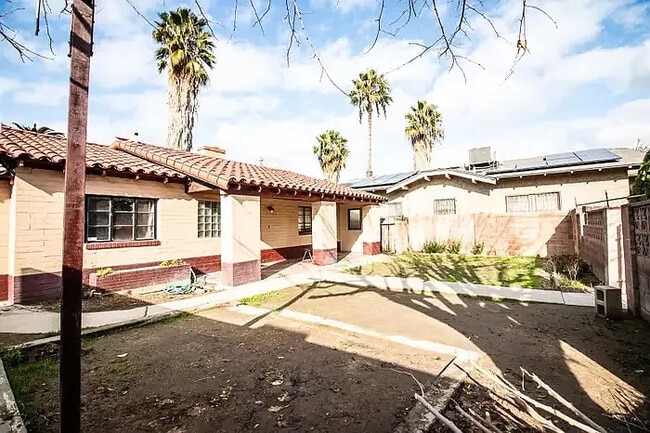 735 Fresno St in Fresno, CA - Building Photo - Building Photo
