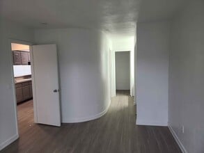 960 Randler Ave in Vandalia, OH - Foto de edificio - Building Photo