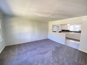 855 E Center Rd in Kokomo, IN - Building Photo - Building Photo