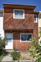 1366 N 19th St in Laramie, WY - Building Photo