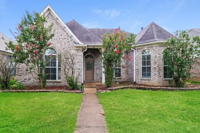 property at 9181 Acadia Pl