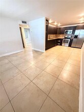 5604 Hayes St in Hollywood, FL - Building Photo - Building Photo