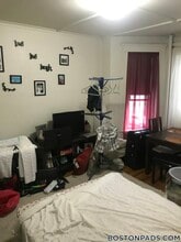 1179 Boylston St, Unit 19 in Boston, MA - Building Photo - Building Photo