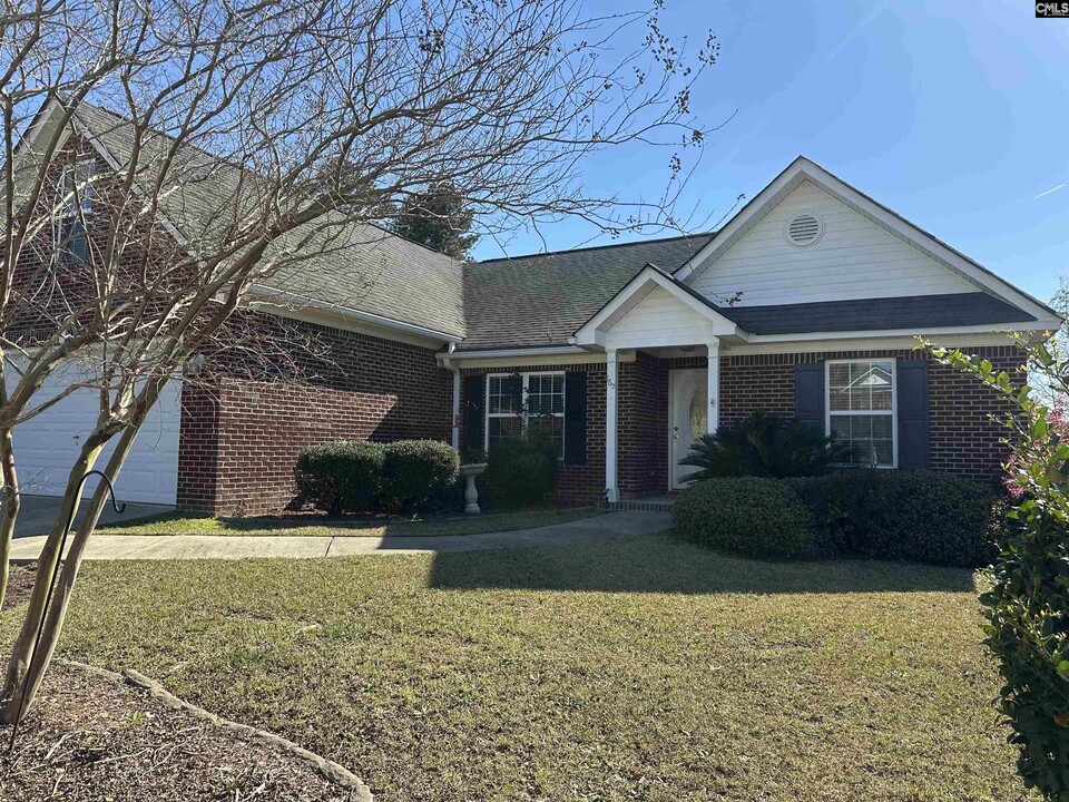 163 Derby Dr in West Columbia, SC - Foto de edificio
