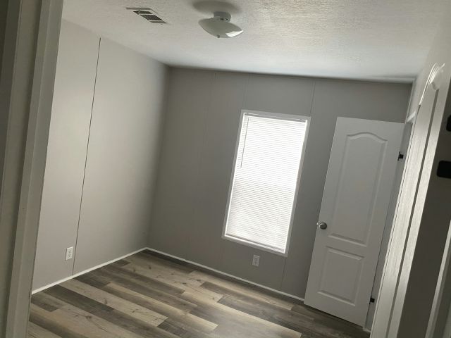 11405 Michelle Way in Tampa, FL - Building Photo
