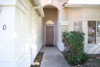 3450 Buenaventura Dr in Ceres, CA - Building Photo - Building Photo