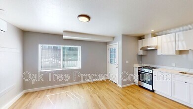 6500 Foothill Blvd in Oakland, CA - Building Photo - Building Photo