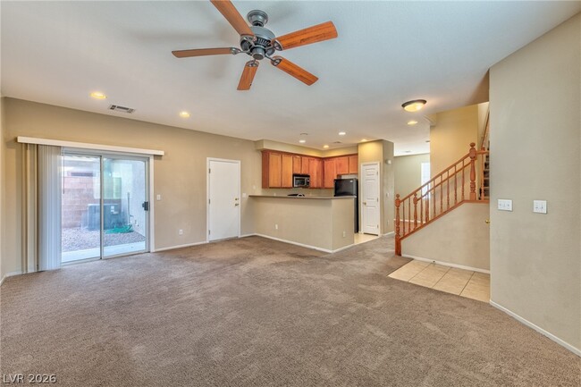 9936 Fountain Walk Ave in Las Vegas, NV - Building Photo - Building Photo