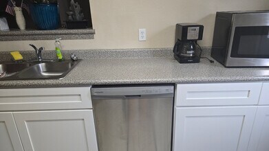 9514 Celine Dr in San Antonio, TX - Building Photo - Building Photo