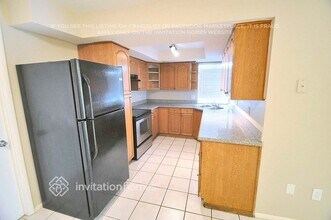 3902 W Camino Acequia in Phoenix, AZ - Building Photo - Building Photo
