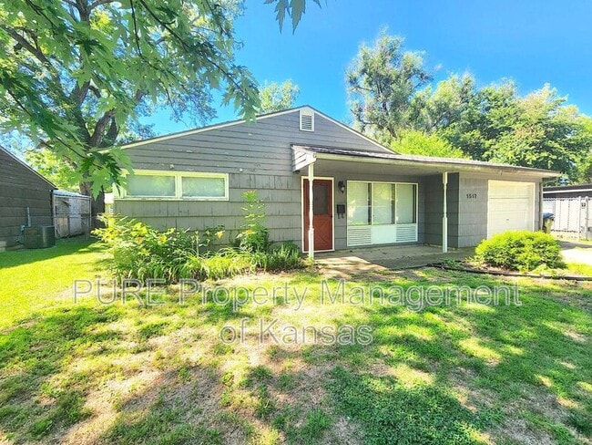 property at 1517 SW 24th St