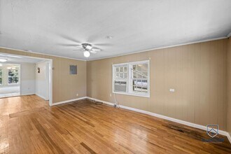 214 Yale Ave in Gadsden, AL - Building Photo - Building Photo