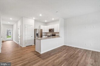 111 Nootka Wy in Winchester, VA - Building Photo - Building Photo