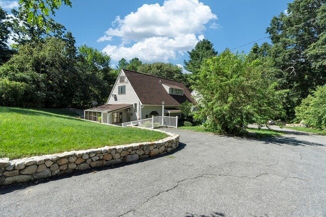 property at 606 Springs Rd