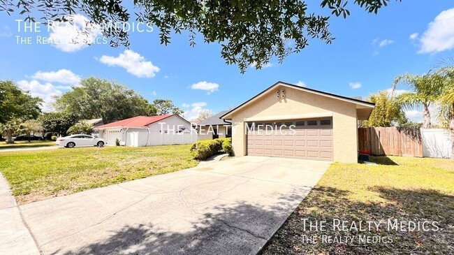 10535 Abingdon Chase in Orlando, FL - Foto de edificio - Building Photo