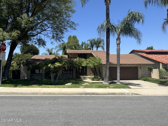 property at 1832 Fallview Rd