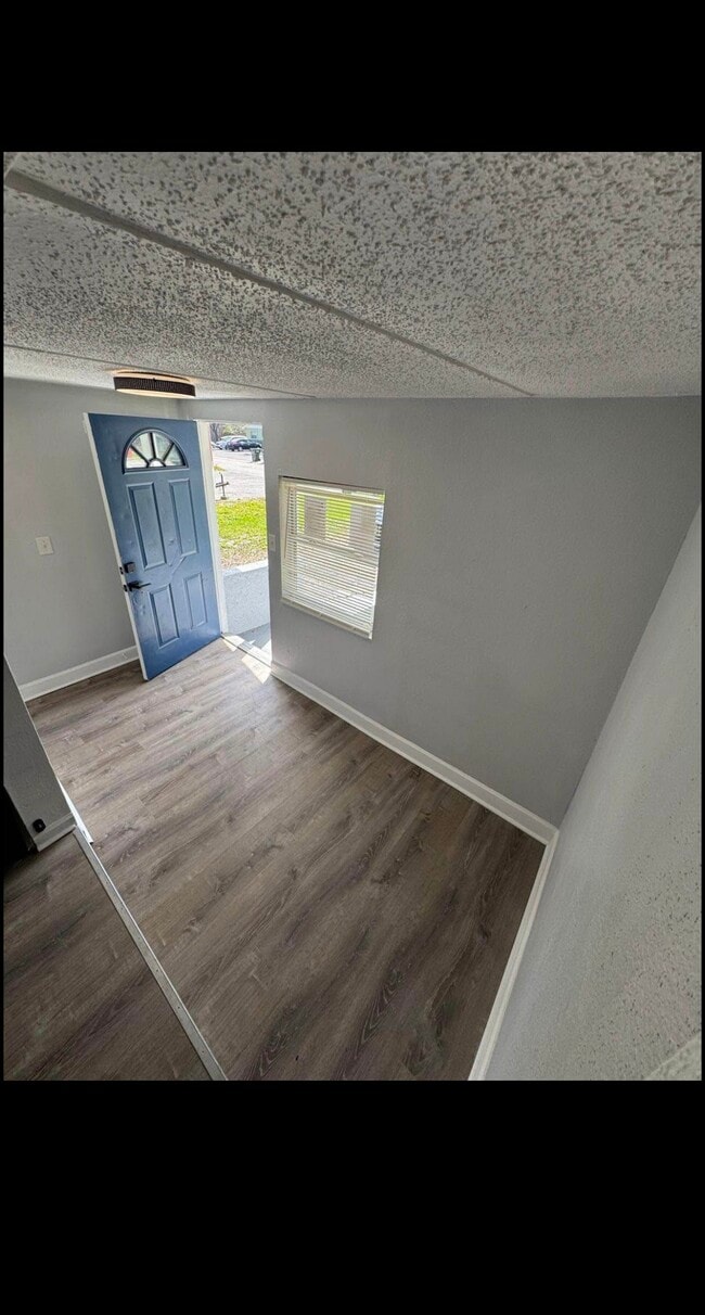 3719 138th Ave in Largo, FL - Building Photo - Building Photo