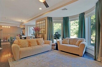 23 Oxford Landing in Weehawken, NJ - Building Photo - Building Photo