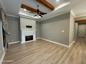 116 Sandstone Ave in Scott, LA - Building Photo - Building Photo