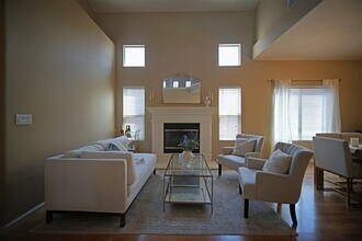 272 Wildflower Dr in Roseville, CA - Building Photo - Building Photo