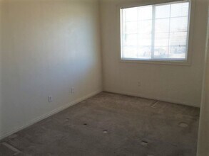 1655 Orchard Cove Dr in Elko, NV - Building Photo - Building Photo