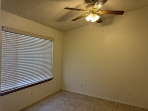 1806 Atlantic Ave in Kingman, AZ - Foto de edificio - Building Photo