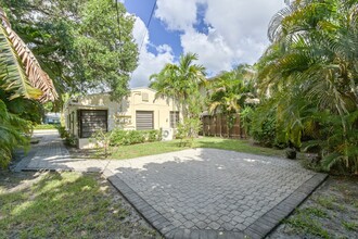 312 NE 14th Ave in Fort Lauderdale, FL - Building Photo - Building Photo