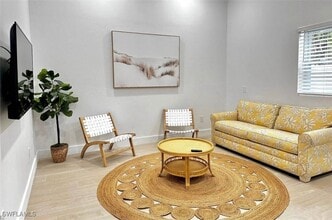 2881 Santa Barbara Blvd in Naples, FL - Building Photo - Building Photo