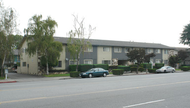 4035 Hamilton Ave in Campbell, CA - Building Photo - Building Photo