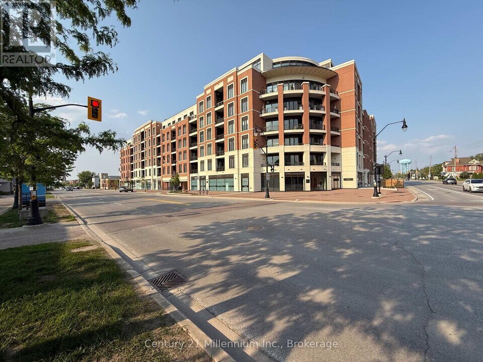 1-201 Hume St in Collingwood, ON - Building Photo