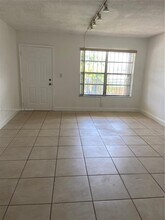 271 NW 177th St in Miami Gardens, FL - Building Photo - Building Photo