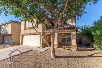 2102 E Spruce Dr in Chandler, AZ - Building Photo - Building Photo