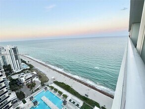 1830 S Ocean Dr, Unit 3309 in Hallandale Beach, FL - Building Photo - Building Photo