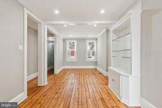 161 Mifflin St in Philadelphia, PA - Building Photo - Building Photo