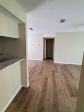 4209 Winding Moss Trl, Unit #204 in Tampa, FL - Foto de edificio - Building Photo