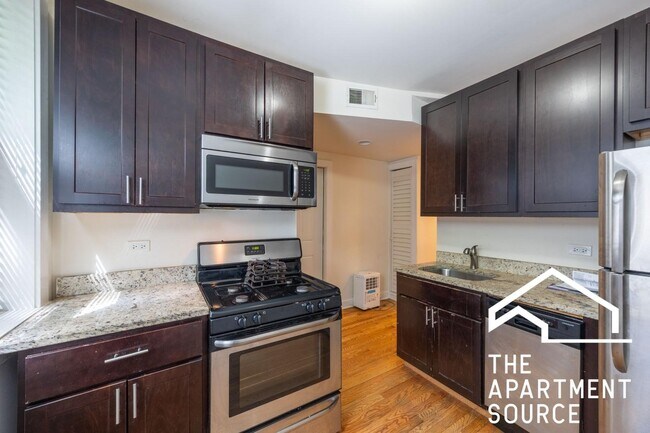 4036.5 N Ashland Ave, Unit GSD