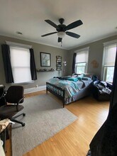 214 8th Ave NE in Minneapolis, MN - Building Photo - Building Photo
