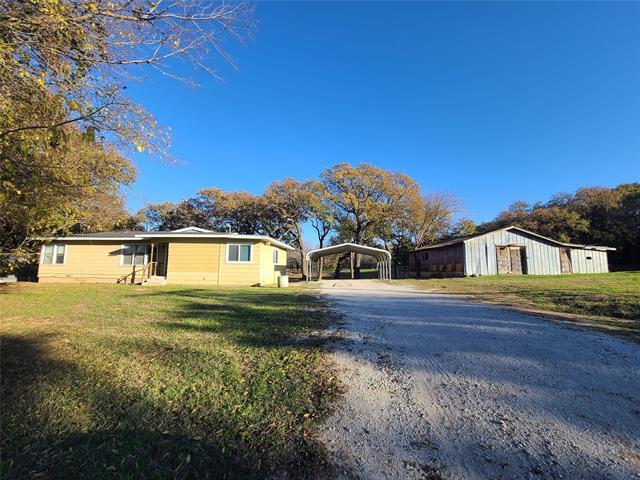 property at 924 Upper Denton Rd