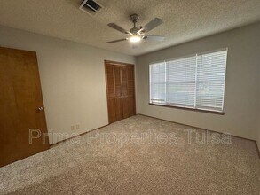 9715 S 92nd E Ave in Tulsa, OK - Building Photo - Building Photo