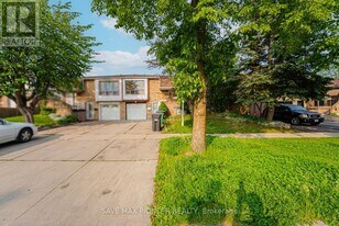 122 Centre St N in Brampton, ON - Building Photo