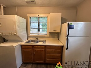 619 Ratone Ln in Manhattan, KS - Building Photo - Building Photo