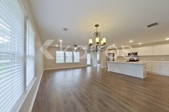 11 Cottage Grove Dr in Brunswick, GA - Building Photo - Building Photo