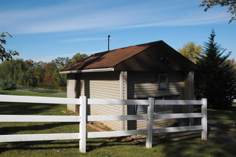 Mountaintop in Narvon, PA - Building Photo - Building Photo