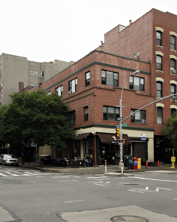 163-167 1st Ave in New York, NY - Building Photo