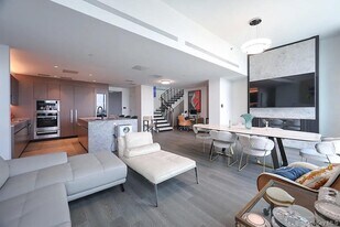133-36 37th Ave in Queens, NY - Building Photo